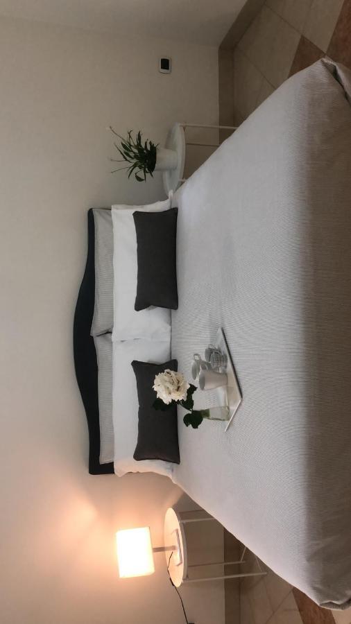 Maison Flores Deluxe Bari Buitenkant foto
